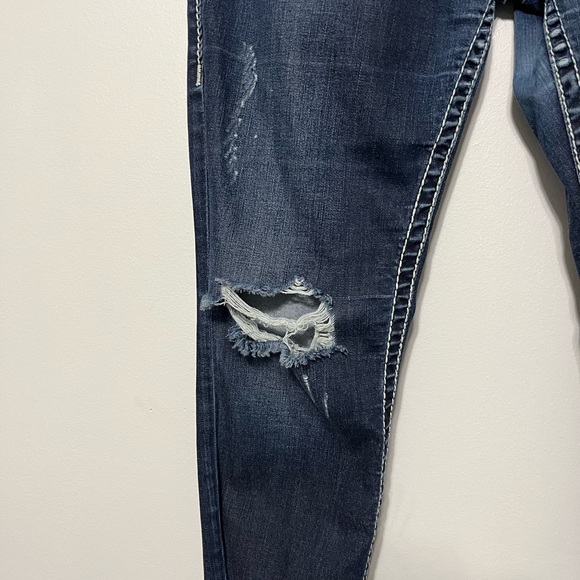 True Religion Super Skinny distressed jeans size 32 - Picture 6 of 14